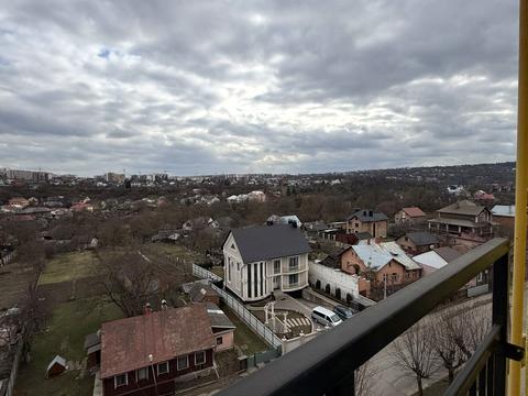 квартира за адресою Корнелія Дзержика вул., 16б