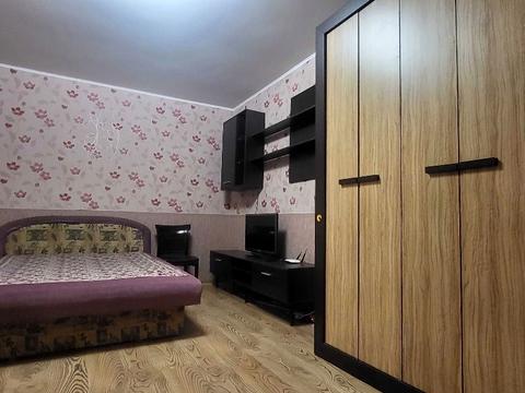 квартира по адресу Александра Мишуги ул., 1/4