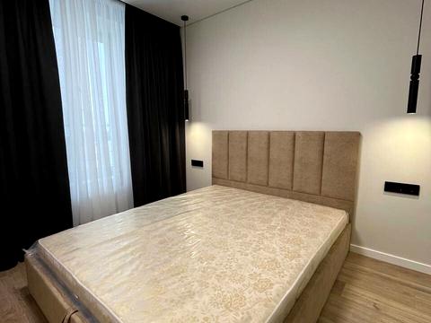 квартира за адресою Європейська вул. (Жовтнева), (Будинок 4)