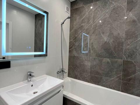 квартира за адресою Європейська вул. (Жовтнева), (Будинок 4)