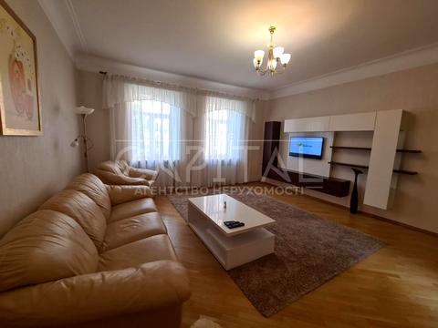 квартира за адресою Богдана Хмельницького вул., 49