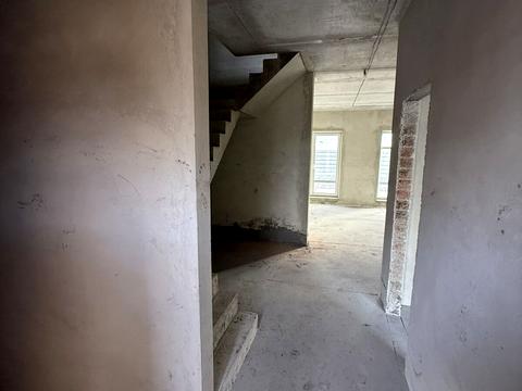 будинок за адресою Коновальця, 44-Б