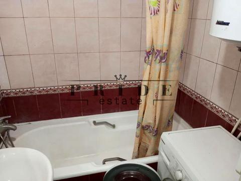 комерційна за адресою Братиславська вул., 13