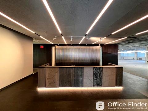 комерційна за адресою Велика Житомирська вул., 12