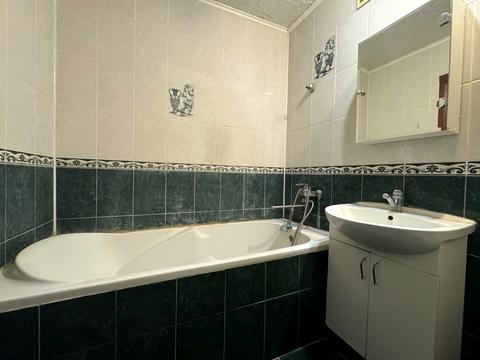 квартира за адресою Теплична вул., 42