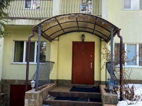 дом по адресу Центральна