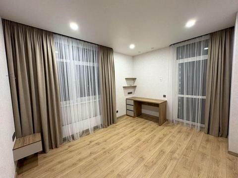 квартира за адресою Олександра Олеся вул., 3