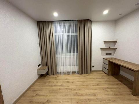 квартира за адресою Олександра Олеся вул., 3