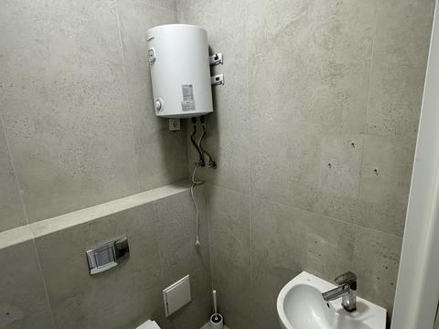 комерційна за адресою Пасічна вул., 84а