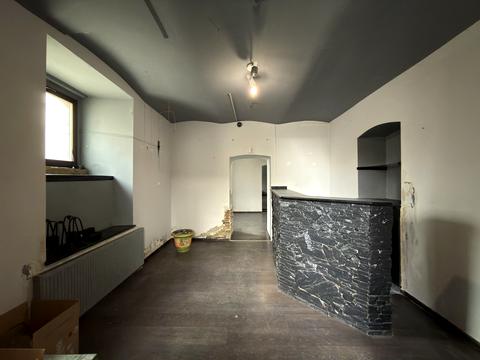 комерційна за адресою Скельна вул., 1