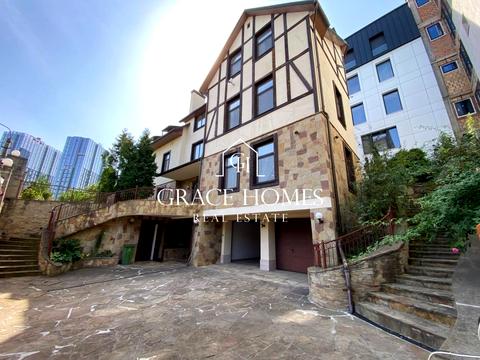 будинок за адресою Редутний пров., 7