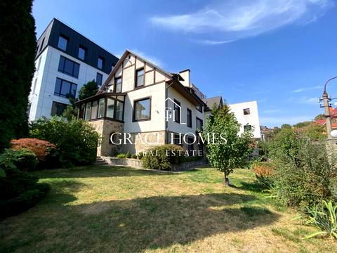 дом по адресу Редутный пер., 7