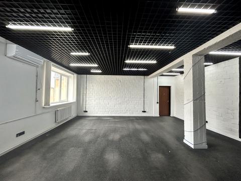 комерційна за адресою Володимира Винниченка вул. (), 6