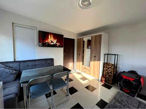 дом по адресу Героев Украины ул. (Героїв Сталінграду)