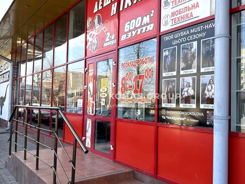 комерційна за адресою Староміська вул., 48