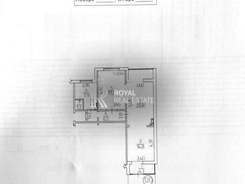 комерційна за адресою Драгоманова вул., 27