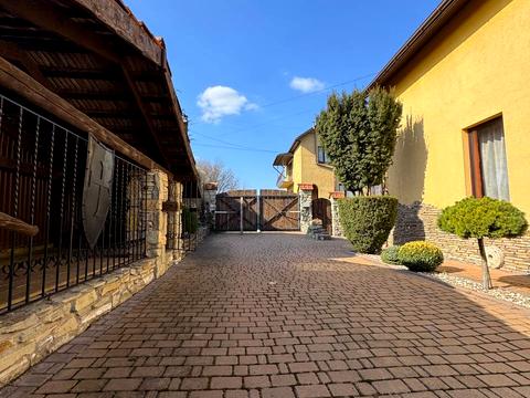 будинок за адресою 3й проїзд Бурштиновий, 36