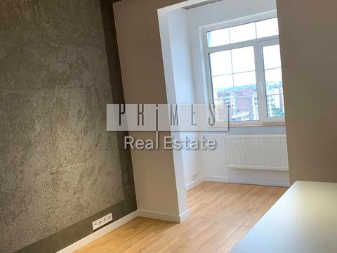 комерційна за адресою Михайла Максимовича вул. (Онуфрія Трутенка), 24-А