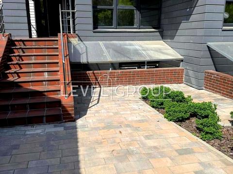 комерційна за адресою Костанайська вул., 13