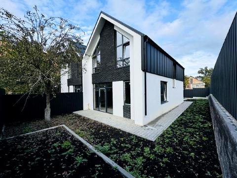 дом по адресу Миколи Сингаївського ул. (Ново-Оскольская)