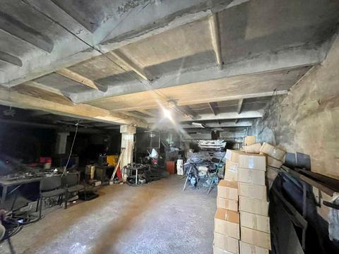 комерційна за адресою Соборна, 51