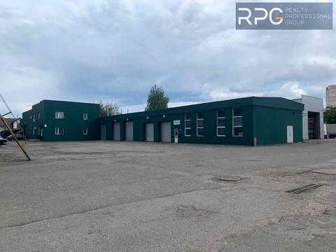 комерційна за адресою Трипільська вул. (Головачова), 15