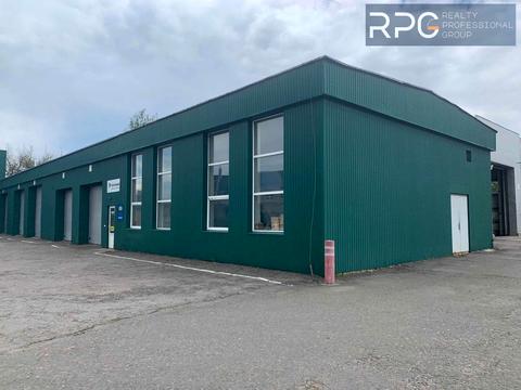 комерційна за адресою Трипільська вул. (Головачова), 15