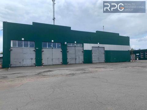 комерційна за адресою Трипільська вул. (Головачова), 15