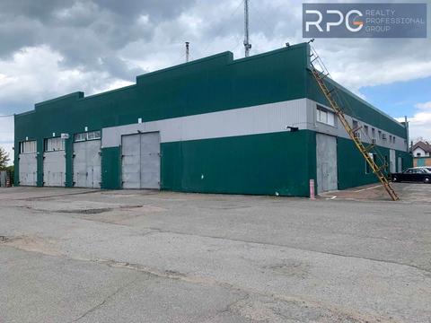 комерційна за адресою Трипільська вул. (Головачова), 15