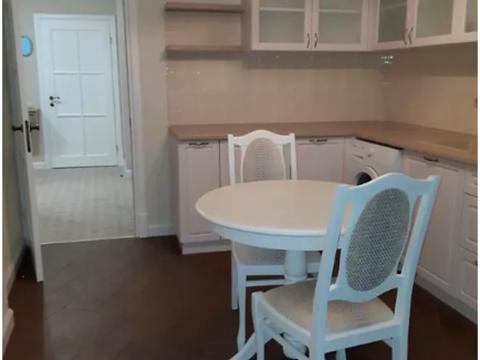 квартира за адресою Воскресенська вул., 16-В