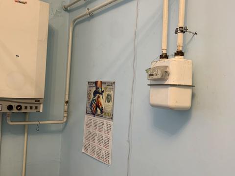 комерційна за адресою Театральна вул., 5