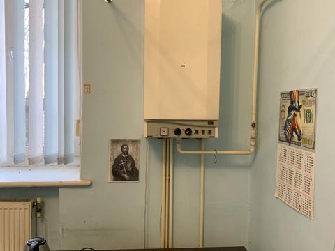 комерційна за адресою Театральна вул., 5