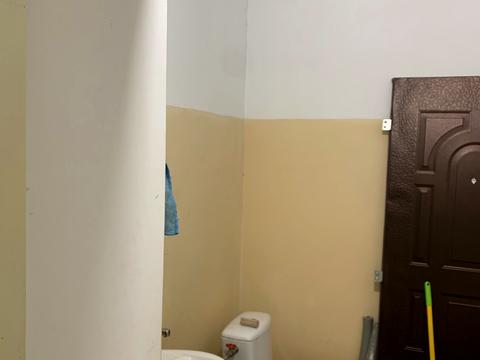 комерційна за адресою Театральна вул., 5