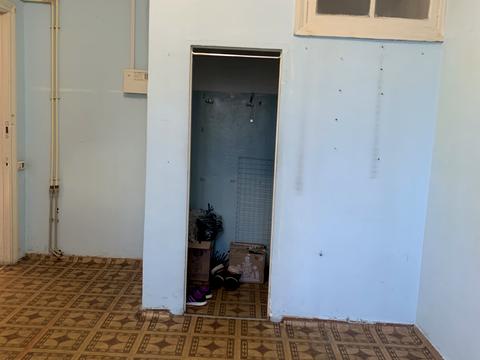 комерційна за адресою Театральна вул., 5