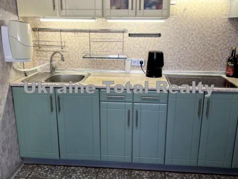 квартира за адресою Дніпровська набережна вул., 26-А