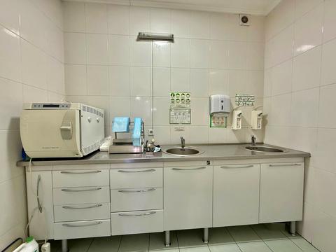 коммерческая по адресу Ивано-Франковск, Ивана Франко ул., 25А