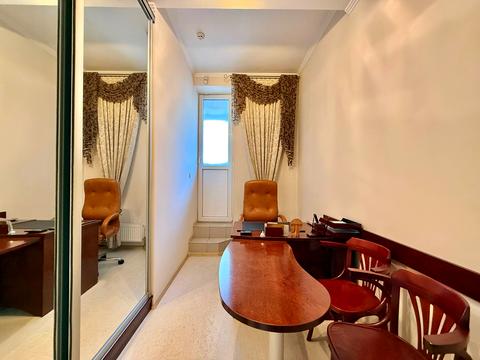 коммерческая по адресу Ивано-Франковск, Ивана Франко ул., 25А