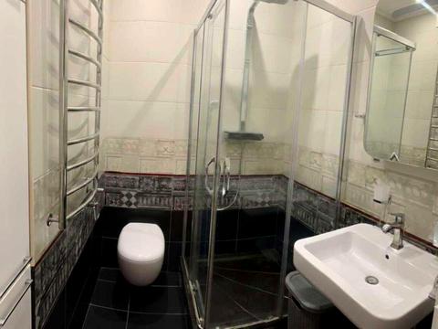 квартира за адресою Анни Ахматової вул., 30