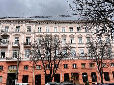 коммерческая по адресу Ришельевская ул. (Ленина улица), 11