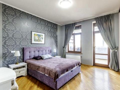 квартира за адресою Богдана Хмельницького вул., 82