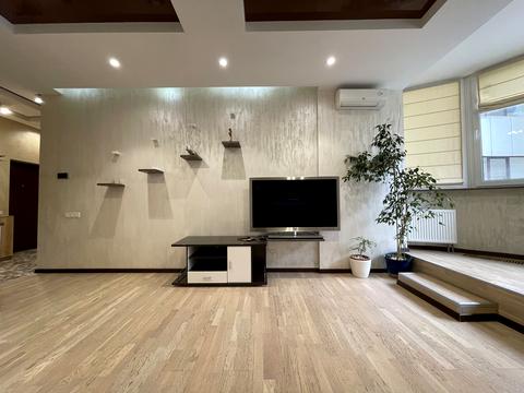 квартира по адресу Андрея Верхогляда ул. (Михайла Драгомирова), 2-А