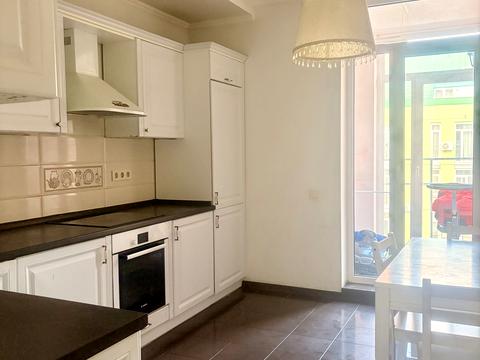 квартира за адресою Регенераторна вул., 4 к3