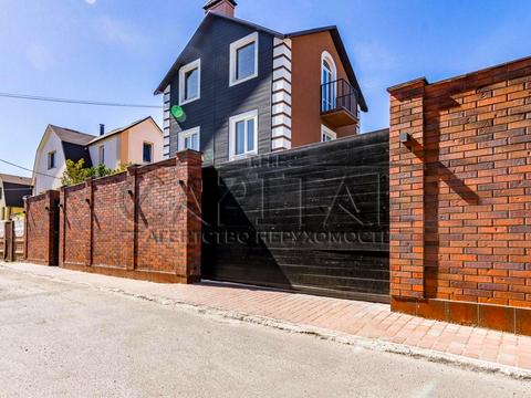 дом по адресу 60-та Садова ул.