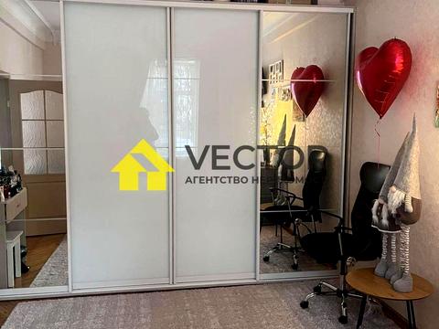 квартира по адресу Ивана Нечуй-Левицкого ул., 6