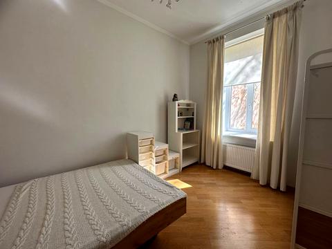 квартира по адресу Кирилла и Мефодия ул., 12