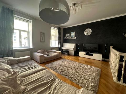 квартира по адресу Кирилла и Мефодия ул., 12