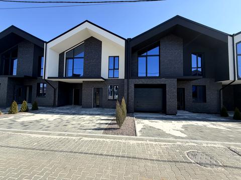 будинок за адресою Пилипа Орлика