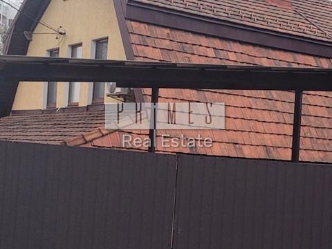 дом по адресу Центральна