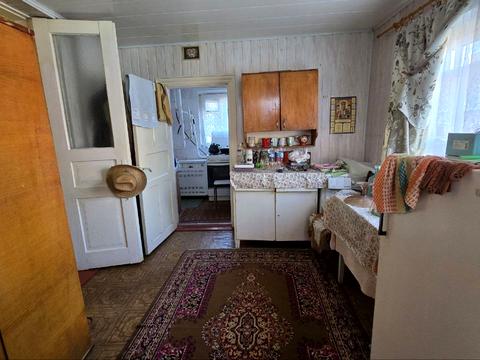 будинок за адресою с. Ружичанка, центральна, 43