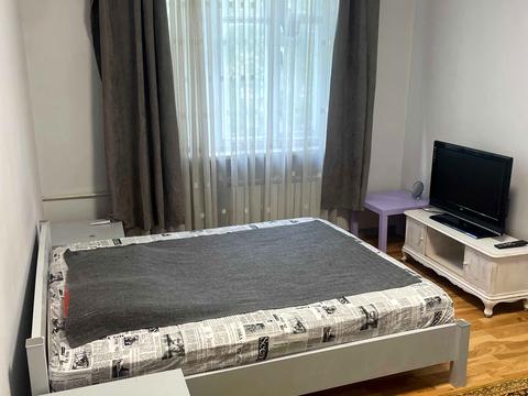 квартира за адресою Леопольда Ященка пров. (Василя Жуковського), 3 к1